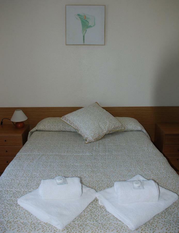 Hostal Zaragoza Minneapolis Dış mekan fotoğraf